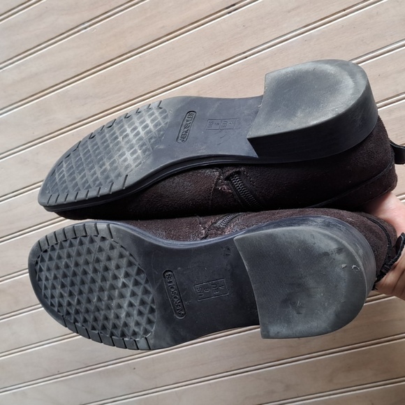 Aerosoles Sweet Ride Women's Brown Faux Suede Harness Side Chelsea Ankle Boots. - Picture 6 of 9